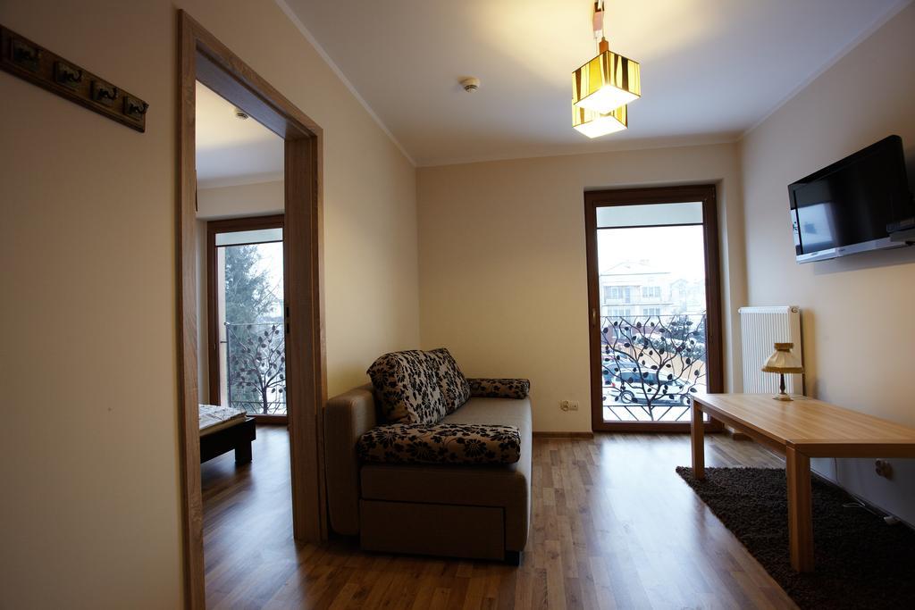 Pokoje Goscinne Pod Jabloniami Augustów Quarto foto